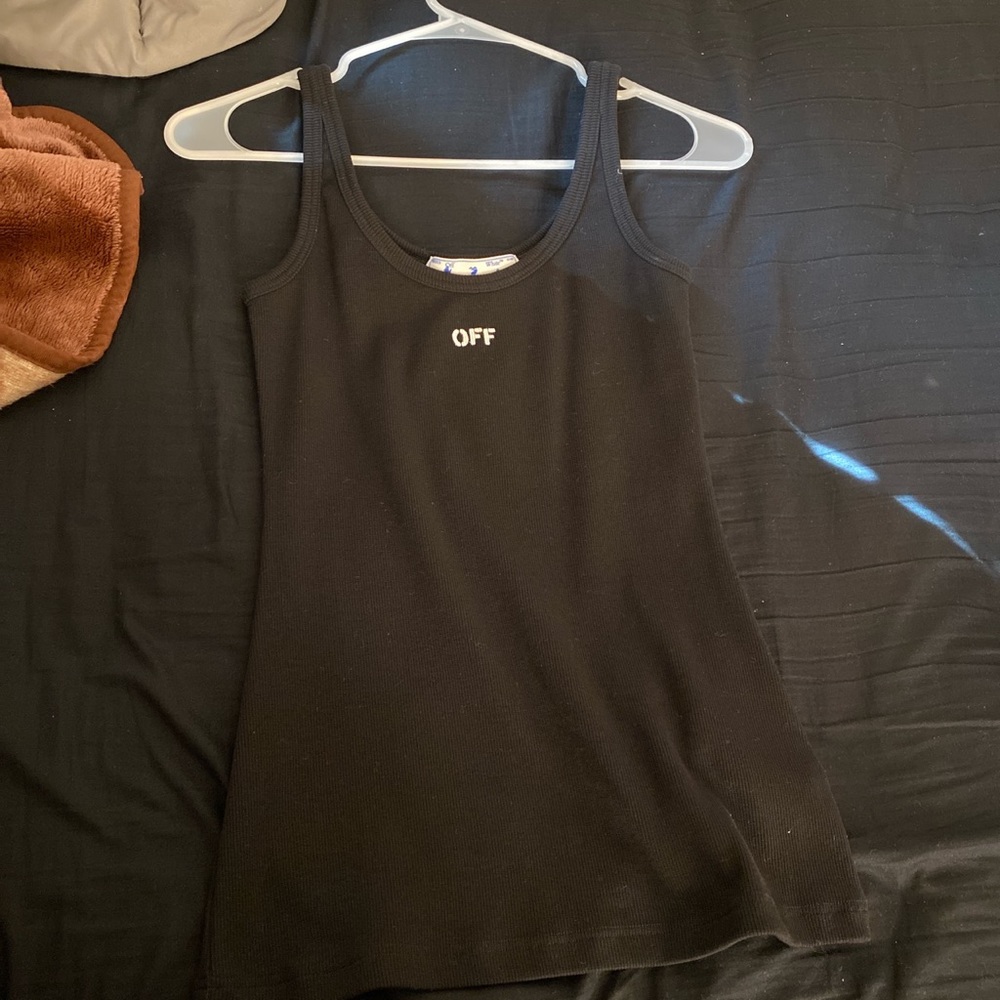 Off white tank top